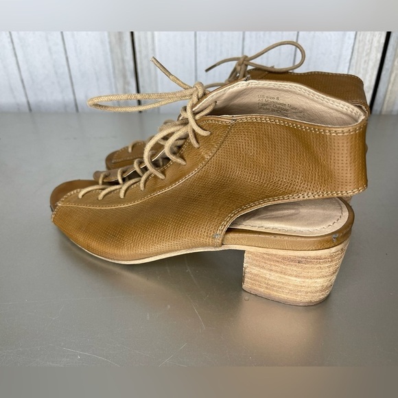 Sbicca Hogan Open Toe Dress Sandals Booties Shoes Tan Size 8 USA Made - Picture 3 of 8